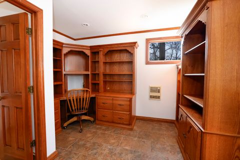 Tiny photo for 9011 Gardner Road, Fox River Grove, IL 60021 (MLS # 12563026)