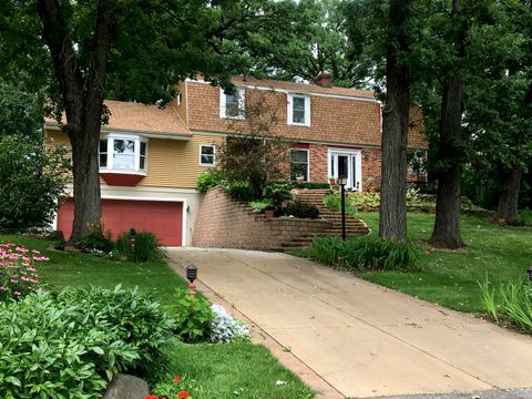 Photo of 9011 Gardner Road, Fox River Grove, IL 60021 (MLS # 12563026)