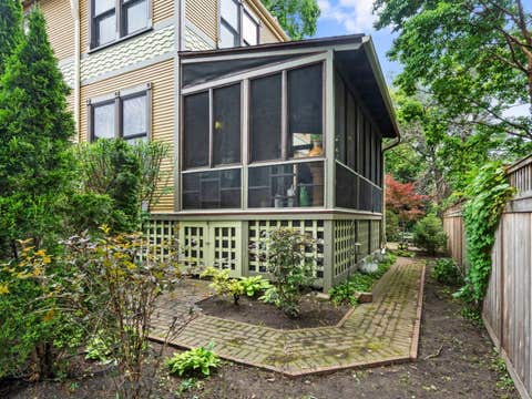 Tiny photo for 201 Wesley Avenue, Oak Park, IL 60302 (MLS # 12683049)