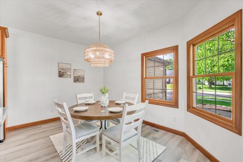 Tiny photo for 1909 E 58th Street, Davenport, IA 52807 (MLS # 12633466)
