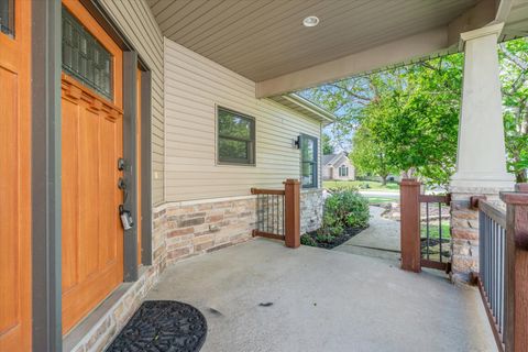 Tiny photo for 1909 E 58th Street, Davenport, IA 52807 (MLS # 12633466)