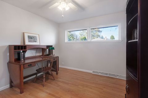 Tiny photo for 5400 Fair Elms Avenue, Western Springs, IL 60558 (MLS # 12488163)