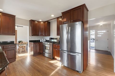 Tiny photo for 5400 Fair Elms Avenue, Western Springs, IL 60558 (MLS # 12488163)