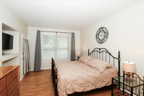 Tiny photo for 768 W St Johns Place, Addison, IL 60101 (MLS # 12394372)