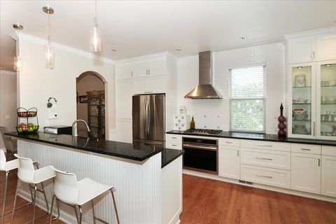 Tiny photo for 768 W St Johns Place, Addison, IL 60101 (MLS # 12394372)
