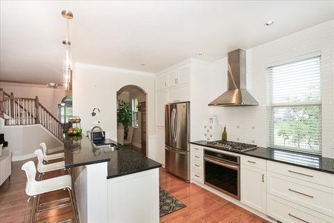 Tiny photo for 768 W St Johns Place, Addison, IL 60101 (MLS # 12394372)