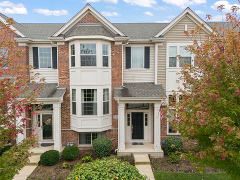 Photo of 28W068 Shelburne Farms Drive, Winfield, IL 60190 (MLS # 12496206)