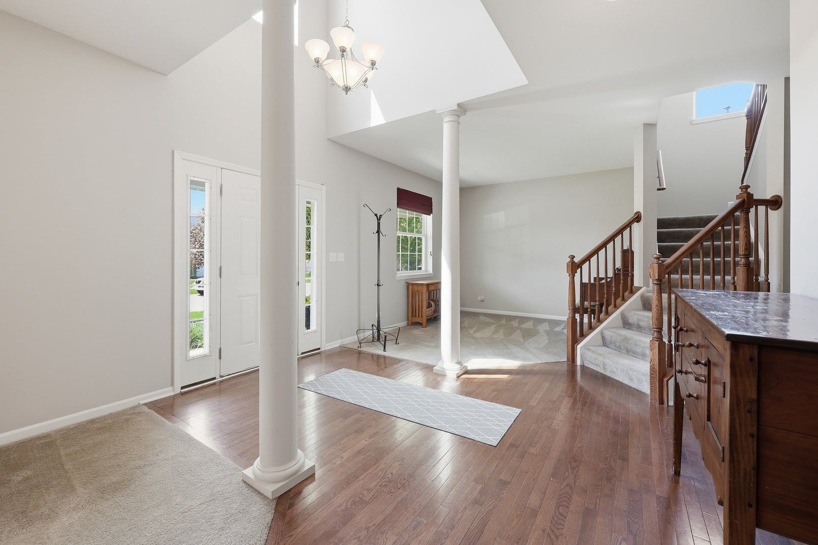 3328 Chase Lane