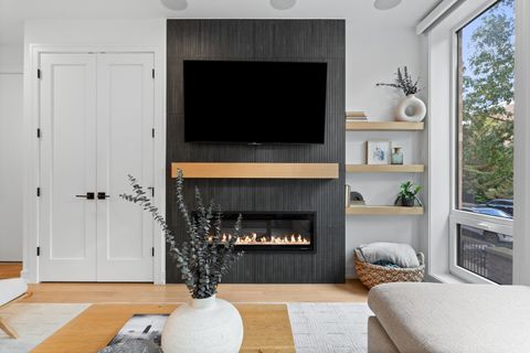 Tiny photo for 2640 N Bosworth Avenue #1S, Chicago, IL 60614 (MLS # 12516666)