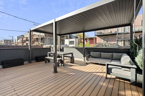 Tiny photo for 2640 N Bosworth Avenue #1S, Chicago, IL 60614 (MLS # 12516666)