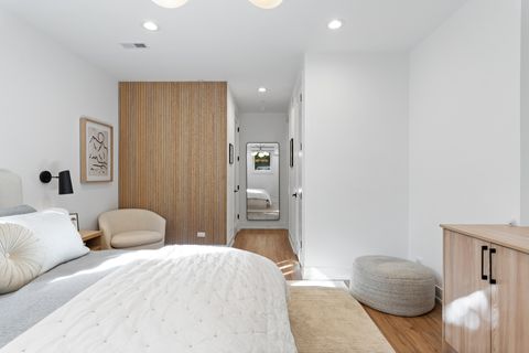 Tiny photo for 2640 N Bosworth Avenue #1S, Chicago, IL 60614 (MLS # 12516666)