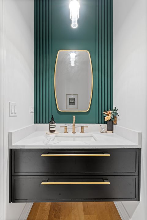 Tiny photo for 2640 N Bosworth Avenue #1S, Chicago, IL 60614 (MLS # 12516666)