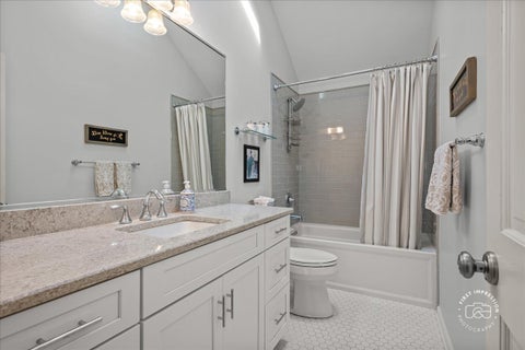 Tiny photo for 1203 Payne Avenue, Batavia, IL 60510 (MLS # 12613672)