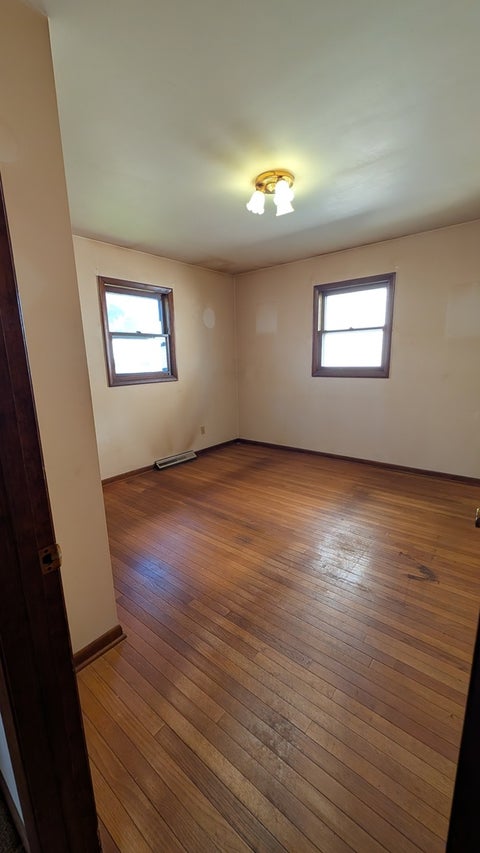 Tiny photo for 1233 Commercial Street, Sycamore, IL 60178 (MLS # 12789423)