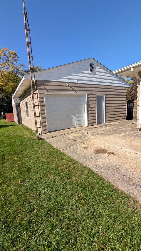 Tiny photo for 1233 Commercial Street, Sycamore, IL 60178 (MLS # 12789423)