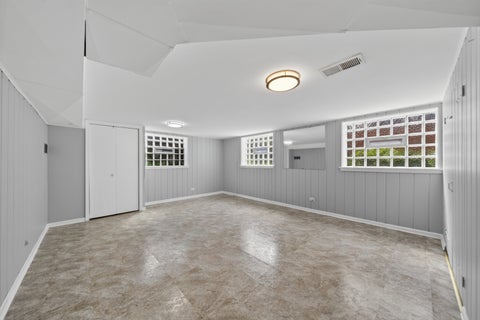 Tiny photo for 3824 W Chase Avenue, Lincolnwood, IL 60712 (MLS # 12747754)