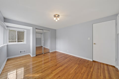 Tiny photo for 3824 W Chase Avenue, Lincolnwood, IL 60712 (MLS # 12747754)