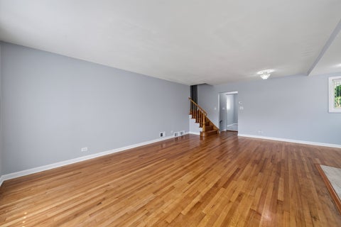Tiny photo for 3824 W Chase Avenue, Lincolnwood, IL 60712 (MLS # 12747754)