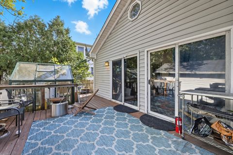 Tiny photo for 440 W Main Street, Barrington, IL 60010 (MLS # 12488211)
