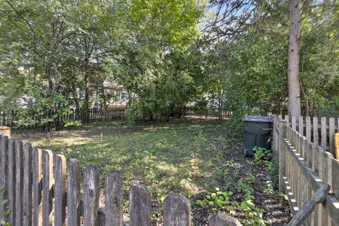 Tiny photo for 440 W Main Street, Barrington, IL 60010 (MLS # 12488211)