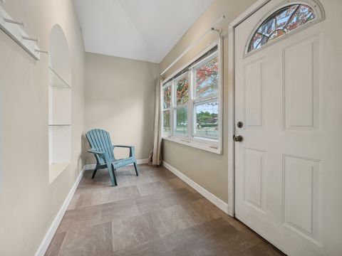 Tiny photo for 440 W Main Street, Barrington, IL 60010 (MLS # 12488211)