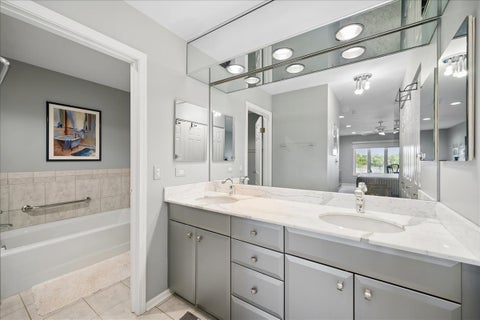 Tiny photo for 1250 Rudolph Road #5G, Northbrook, IL 60062 (MLS # 12792560)