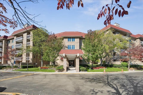 Photo of 1250 Rudolph Road #5G, Northbrook, IL 60062 (MLS # 12792560)