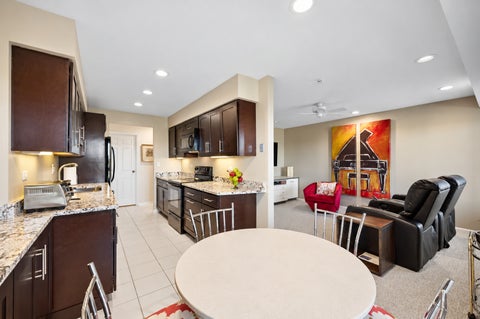 Tiny photo for 1250 Rudolph Road #5G, Northbrook, IL 60062 (MLS # 12792560)