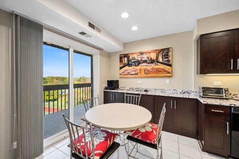 Tiny photo for 1250 Rudolph Road #5G, Northbrook, IL 60062 (MLS # 12792560)