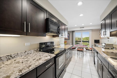 Tiny photo for 1250 Rudolph Road #5G, Northbrook, IL 60062 (MLS # 12792560)