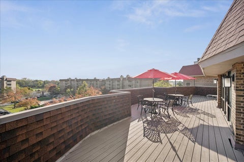 Tiny photo for 1250 Rudolph Road #5G, Northbrook, IL 60062 (MLS # 12792560)