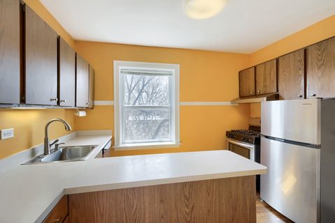 Tiny photo for 520 SHERIDAN Road #3A, Evanston, IL 60202 (MLS # 12589965)