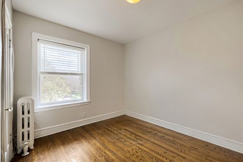 Tiny photo for 520 SHERIDAN Road #3A, Evanston, IL 60202 (MLS # 12589965)