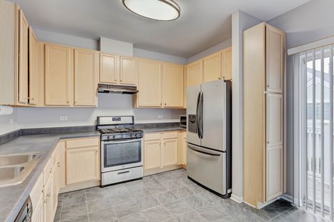 Tiny photo for 42 Cherbourg Court, Wheeling, IL 60090 (MLS # 12431336)