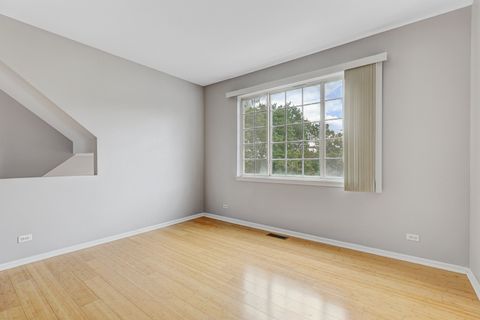 Tiny photo for 42 Cherbourg Court, Wheeling, IL 60090 (MLS # 12431336)