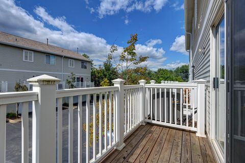 Tiny photo for 42 Cherbourg Court, Wheeling, IL 60090 (MLS # 12431336)