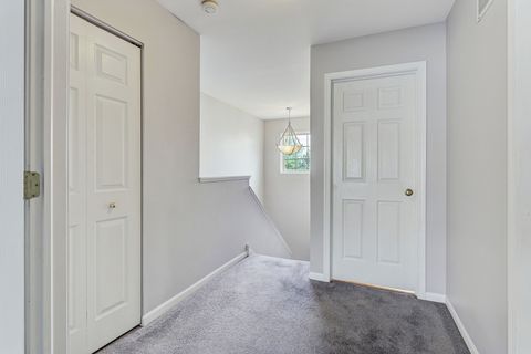 Tiny photo for 42 Cherbourg Court, Wheeling, IL 60090 (MLS # 12431336)