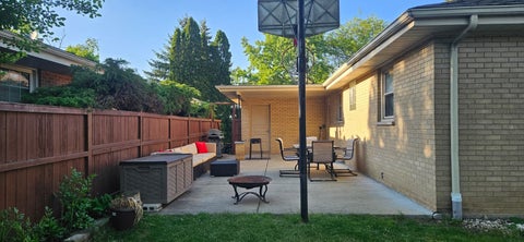 Tiny photo for 717 Oakton Street, Park Ridge, IL 60068 (MLS # 12060142)