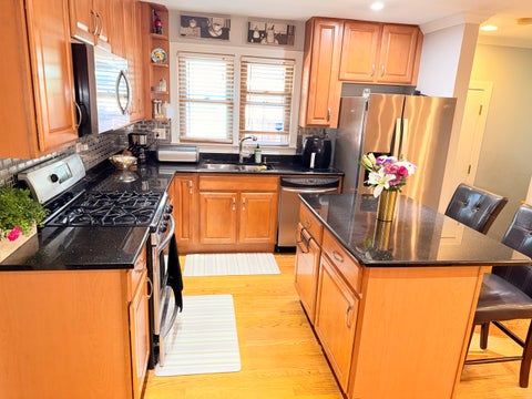 Tiny photo for 717 Oakton Street, Park Ridge, IL 60068 (MLS # 12060142)