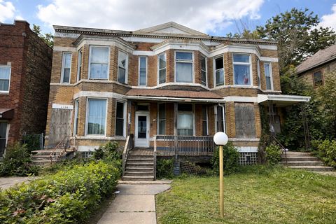 7126 S Lafayette Avenue Chicago IL 60621