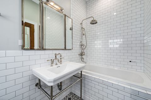 Tiny photo for 707 W Junior Terrace Street #PH-12, Chicago, IL 60613 (MLS # 12511711)