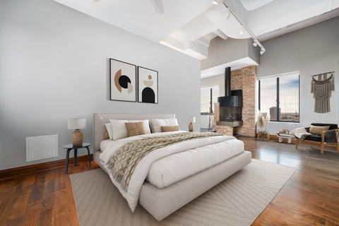 Tiny photo for 707 W Junior Terrace Street #PH-12, Chicago, IL 60613 (MLS # 12511711)