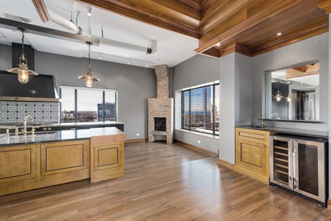 Tiny photo for 707 W Junior Terrace Street #PH-12, Chicago, IL 60613 (MLS # 12511711)
