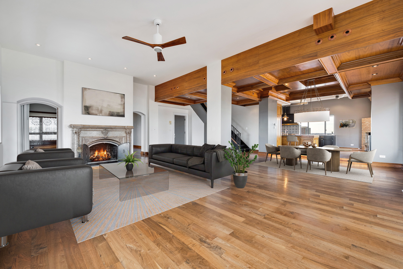 707 W Junior Terrace PH-12