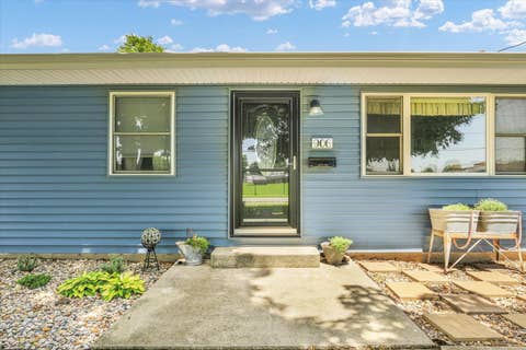 Tiny photo for 906 E Daggy Street, Tuscola, IL 61953 (MLS # 12690144)
