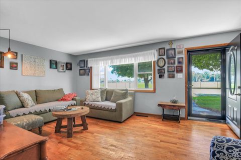 Tiny photo for 906 E Daggy Street, Tuscola, IL 61953 (MLS # 12690144)