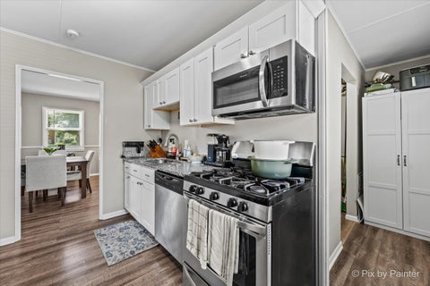 Tiny photo for 805 Dawes Avenue, Wheaton, IL 60189 (MLS # 12743345)