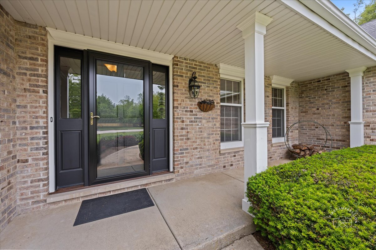8N190 Sunvale Drive