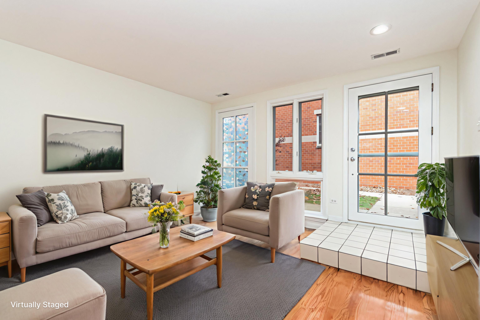 1321 S Plymouth Court K