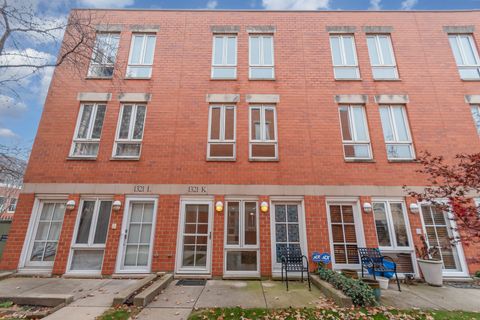 1321 S Plymouth Court K Chicago IL 60605